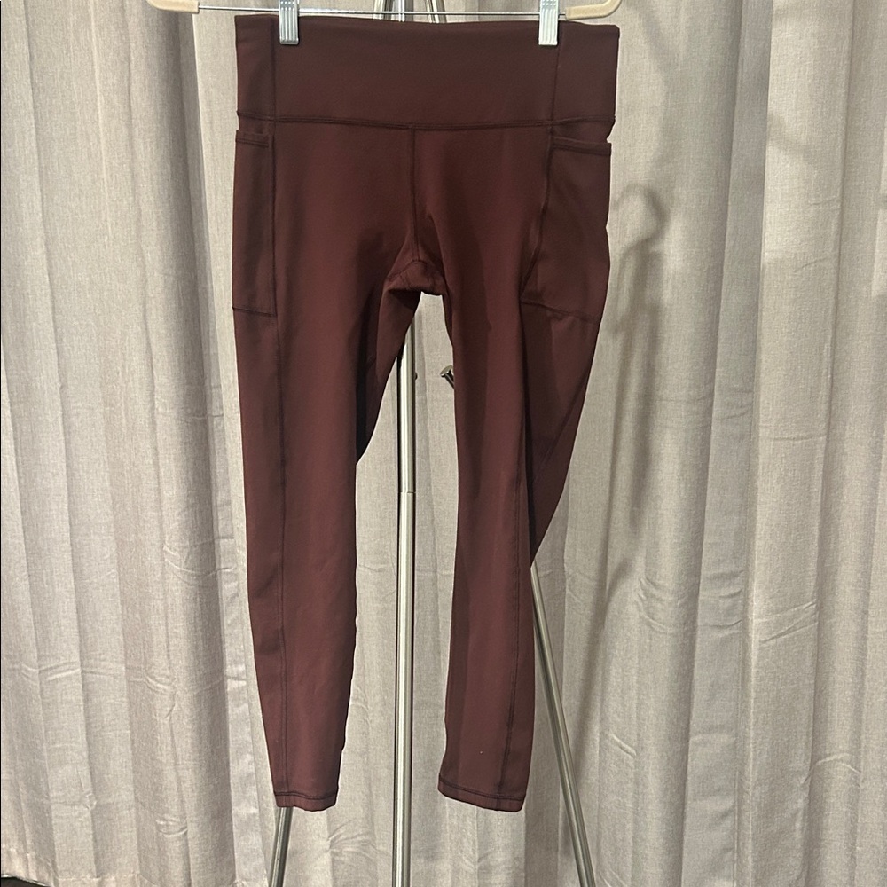GAP Women's brown leggings/ yoga/stretch pants